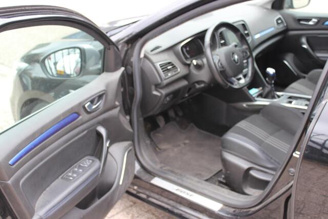 Renault MEGANE Estate 1.2 TCe Bose