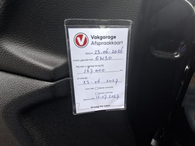 Renault MEGANE Estate 1.3 TCe Bose FullNAvi Camera Trekhaak(1700) Voll.Onderh.