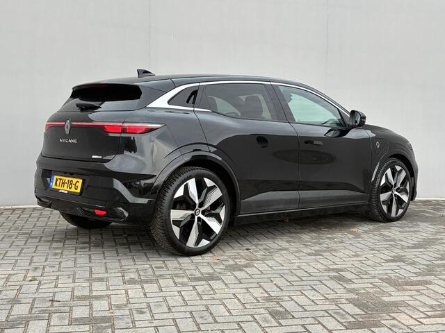Renault MEGANE E-Tech EV40 Boost Charge Techno / Accu SoH 92,95% / Dealer Onderhouden / Navigatie / Stoel-/Stuurverwarming / Cruise Control / Climate Control / Achteruitrijcamera /