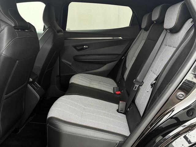 Renault MEGANE E-Tech EV40 Boost Charge Techno / Accu SoH 92,95% / Dealer Onderhouden / Navigatie / Stoel-/Stuurverwarming / Cruise Control / Climate Control / Achteruitrijcamera /