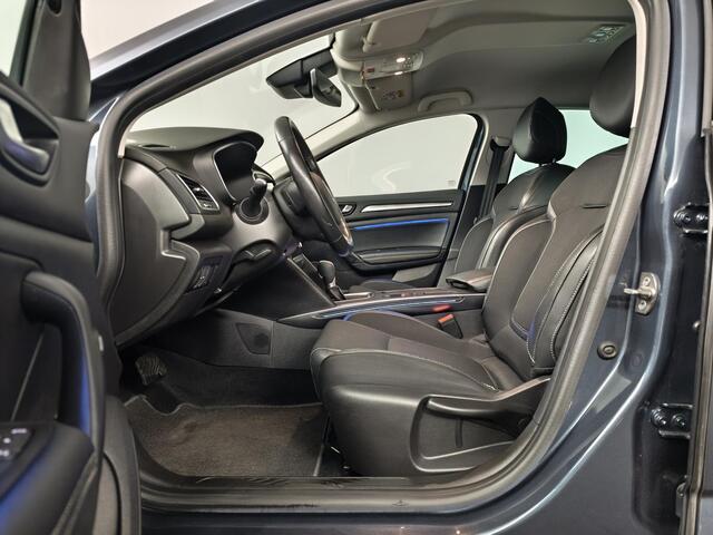 Renault MEGANE Estate 1.3 TCe 140 Techno | Trekhaak | Stoelverwarming | Navigatie | Climate Control |