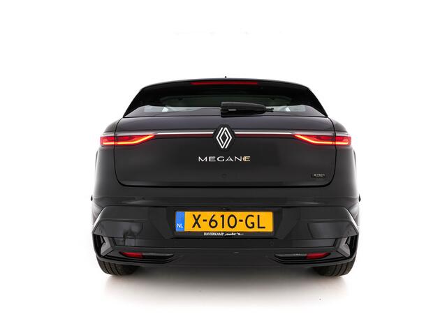 Renault MEGANE E-Tech EV40 Boost Charge Equilibre [3-Fase-11kW] (INCL.BTW) Aut. *DIGI-COCKPIT | FULL-LED | COMFORT-SEATS | NAVI-FULLMAP | CAMERA | SHIFT-PADDLES | ECC | PDC | CRUISE | 18''ALU*