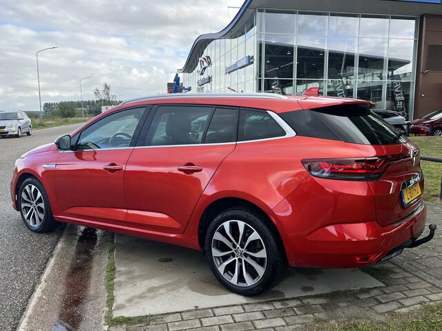 Renault MEGANE Estate 1.3 TCe 140PK Business Edition One / Trekhaak / Leder / Stoelverw. / Pano-dak / Parkeerhulp V+A / LMV