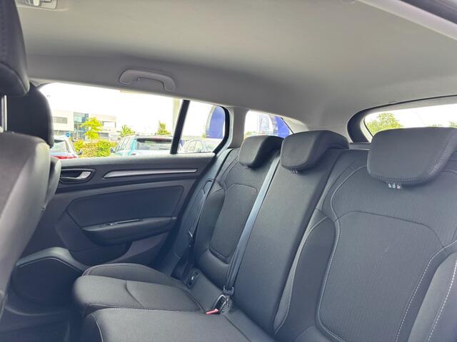Renault MEGANE Estate 1.3 TCe 140 pk Trekhaak Dealer Onderhouden All Seasons