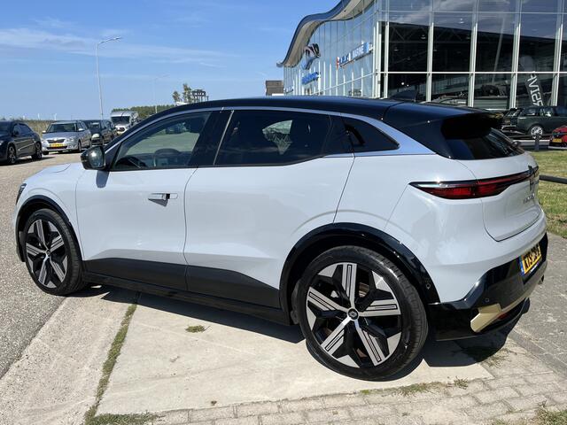 Renault MEGANE E-Tech EV60 218PK Optimum Iconic / 360 Camera / Winter pakket / Climate / Apple Carplay / Android Auto /