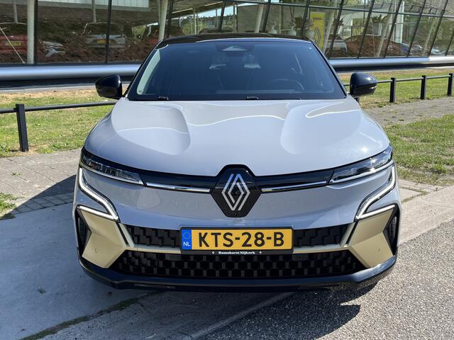 Renault MEGANE E-Tech EV60 218PK Optimum Iconic / 360 Camera / Winter pakket / Climate / Apple Carplay / Android Auto /
