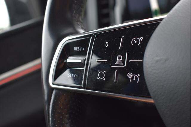 Renault MEGANE E-Tech EV60 Optimum Charge Techno SOH 94.6%, Afn. trekhaak, Adaptive cruise, 20 inch, 360 camera, Stoel/stuurverwarming
