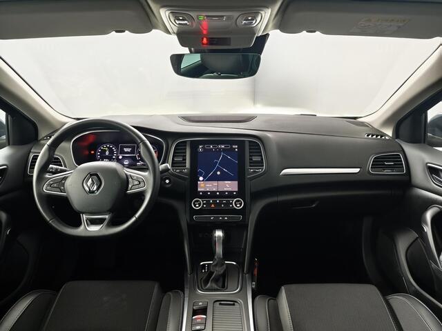 Renault MEGANE Estate 1.3 TCe 140 Techno | Climate control | Camera | Trekhaak | AppleCarplay AndroidAuto | 1700 Kg Trekken | All season banden | Navigatie |