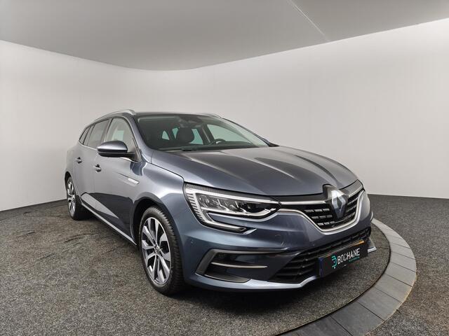 Renault MEGANE Estate 1.3 TCe 140 Techno | Climate control | Camera | Trekhaak | AppleCarplay AndroidAuto | 1700 Kg Trekken | All season banden | Navigatie |