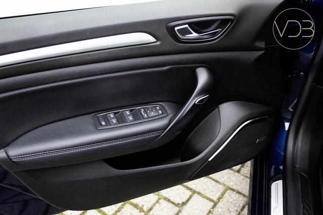 Renault MEGANE Estate 1.2 TCe Bose Origineel NL Sfeerverlichting Camera