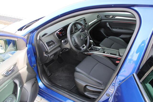 Renault MEGANE Estate 1.3 TCe 140 Techno | Incl. 12 maanden garantie | Cruise control | Climate control | Apple carplay/Android auto | Trekhaak | Keyless entry | Lane assist |