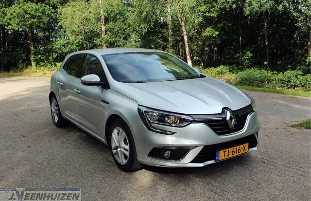 Renault MEGANE 1.3 TCe Zen | 2018 | ?Navi |?Cruise |