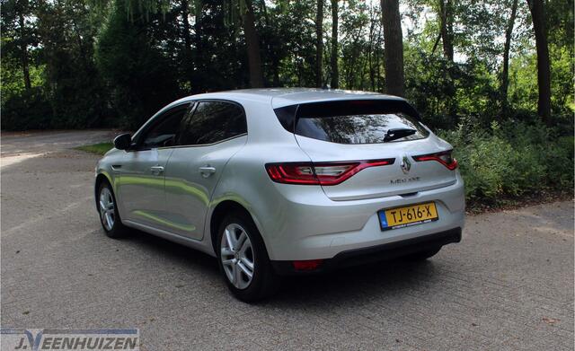 Renault MEGANE 1.3 TCe Zen | 2018 | ?Navi |?Cruise |