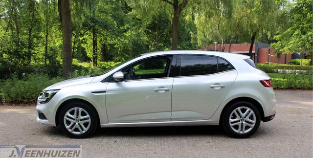 Renault MEGANE 1.3 TCe Zen | 2018 | ?Navi |?Cruise |