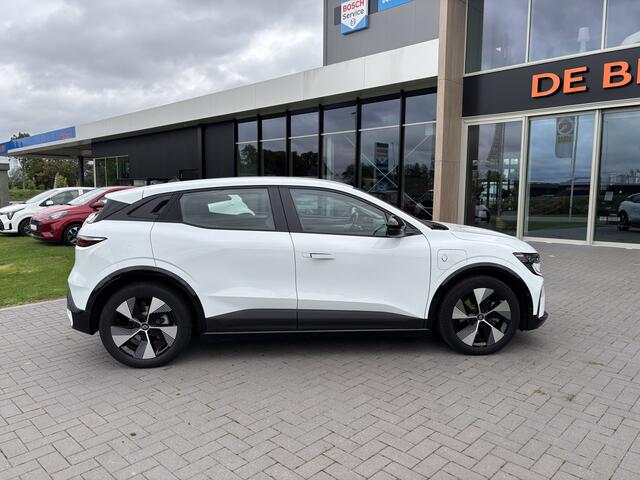 Renault MEGANE E-Tech EV60 Optimum Charge Equilibre Camera I App I LED