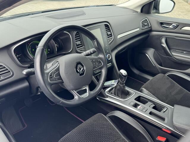 Renault MEGANE 1.2 TCe 130 Intens 8,7 inch Navi | PDC | Stoelverwarming