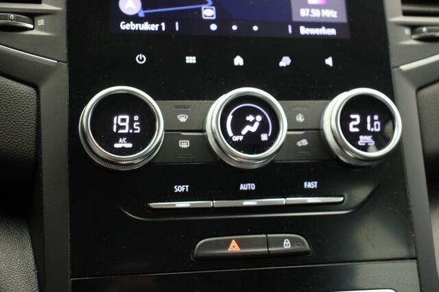 Renault MEGANE Estate 1.6 E-Tech Plug-In Hybrid 160 Zen - Digitaal Cockpit, Carplay, Clima