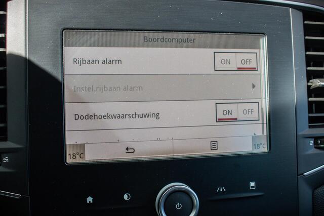 Renault MEGANE 1.2 TCe Bose | Rijklaar | Trekhaak | Airco | Cruise Control