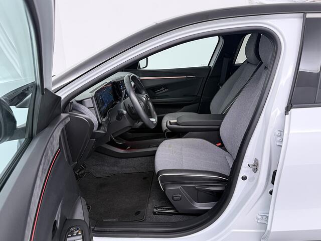 Renault MEGANE E-Tech EV60 Optimum Charge Iconic | Stuur-/Stoelverwarming | Adaptive Cruise Control | LED | Camera | Android Automotive (Google) |