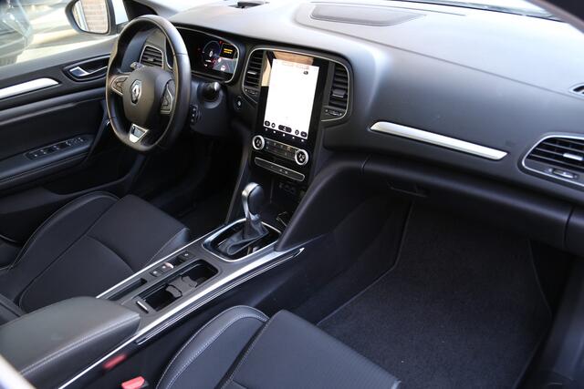 Renault MEGANE Estate 1.6 E-Tech Plug-In Hybrid 160 Zen Navi HuD Camera
