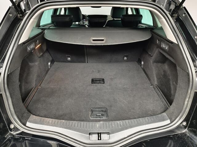 Renault MEGANE Estate 1.3 TCe 140 EDC Techno | Trekhaak | Camera | Dodehoek Assistent | Keyless | Carplay | 1.700 KG Trekgewicht