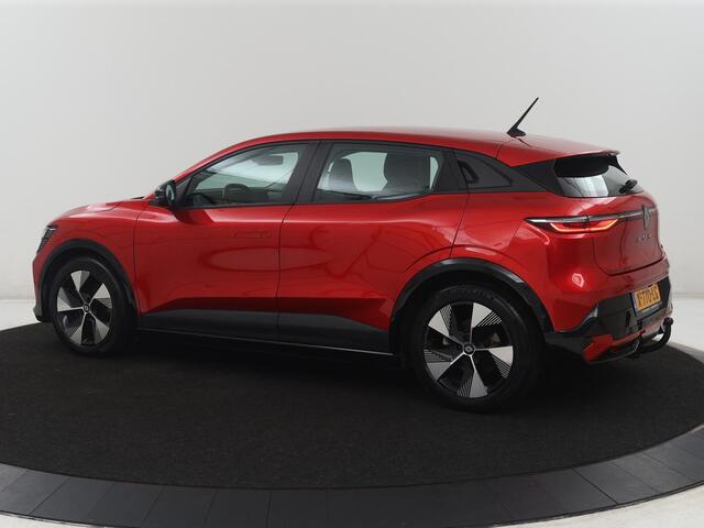 Renault MEGANE E-Tech EV60 Optimum Charge Business Ed. Evolution | SOH 92.9% | Trekhaak | Stuur/stoel verwarming | Adaptive cruise | Camera | Carplay | Full LED | 18'' |