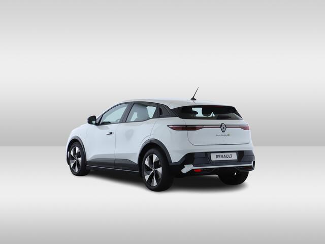 Renault MEGANE E-Tech EV40 BOOST CHARGE 130PK EQUILIBRE | 3-fase + CCS | Camera | Stoel/stuurverwarming