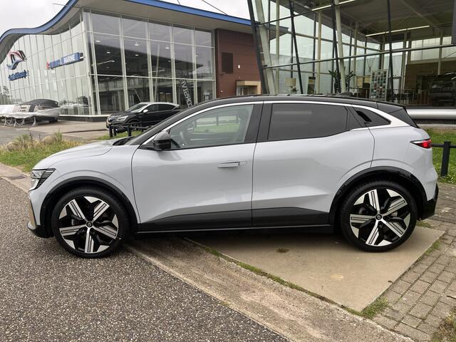 Renault MEGANE E-Tech EV60 220PK Iconic / 360 Camera / Winter pakket / Climate / Apple Carplay / Android Auto /