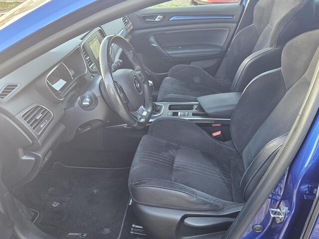 Renault MEGANE 1.3 TCe GT-Line / Adaptief Cruise Control / Achteruitrijcamera / Alcantara Bekleding / Sportstoelen / 18'' Lichmetalen Velgen / Climate Control / Apple Carplay & Android Auto / Parkeersensoren /
