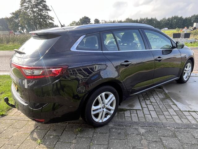 Renault MEGANE Estate 1.3 TCe 140PK Limited / Automaat / Trekhaak / Apple Carlay - Android Auto /