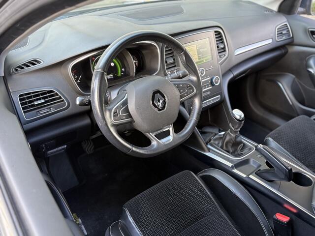 Renault MEGANE Estate 1.5 dCi Bose Navi Led Camera Keyless