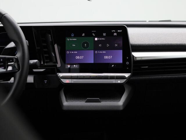 Renault MEGANE E-Tech EV40 Boost Charge Equilibre | Achteruitrijcamera | Apple Carplay & Android Auto | Trekhaak | Airco | Cruise control | LED |