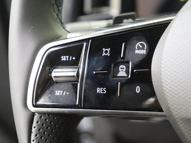 Renault MEGANE E-Tech comfort range Business Edition 220 PK 60 kWh | Camera | Google Navi | 20'' LM Velgen