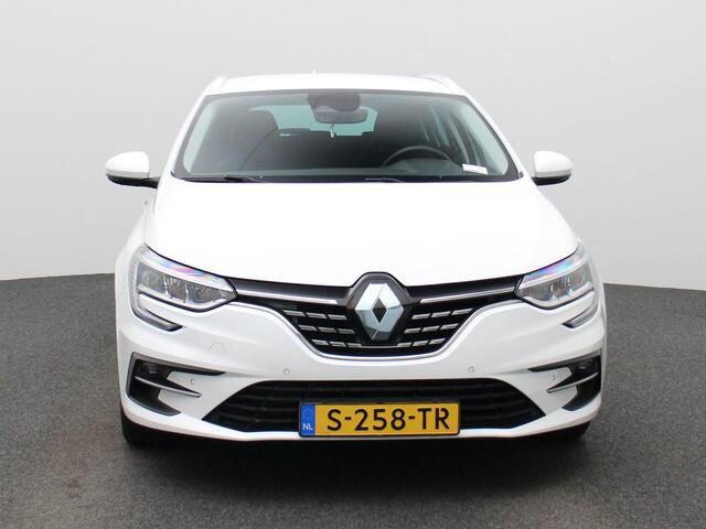 Renault MEGANE Estate 1.6 E-Tech Plug-in Hybrid 160 Intens | Stoelverwarming | Full-Map Navigatie | PDC Voor+Achter | 10" Digitaal Instrumentarium | Keyless | LED Pure Vision | Licht- & Regensensor | 16" LMV 'Celsium' | Cruise Control & Snelheidsbegrenzer | Apple Carplay & Android Auto