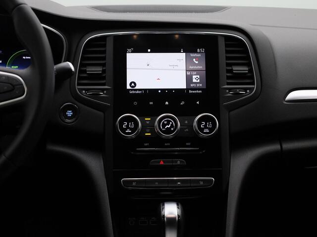 Renault MEGANE Estate 1.6 E-Tech Plug-in Hybrid 160 Intens | Stoelverwarming | Full-Map Navigatie | PDC Voor+Achter | 10" Digitaal Instrumentarium | Keyless | LED Pure Vision | Licht- & Regensensor | 16" LMV 'Celsium' | Cruise Control & Snelheidsbegrenzer | Apple Carplay & Android Auto
