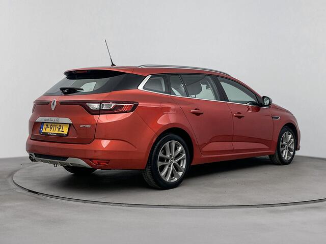 Renault MEGANE Estate 1.3 TCe GT-Line | Cruise Control | Trekhaak afneembaar | Achteruitrijcamera & Parkeersensoren | Airco | Apple Carplay/Android Auto |