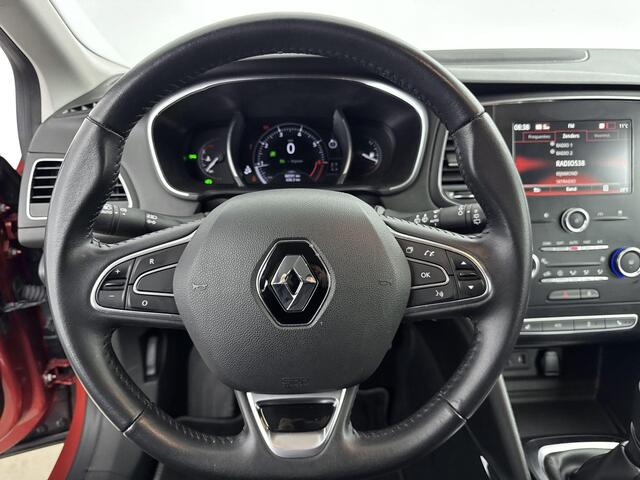 Renault MEGANE Estate 1.3 TCe GT-Line | Cruise Control | Trekhaak afneembaar | Achteruitrijcamera & Parkeersensoren | Airco | Apple Carplay/Android Auto |