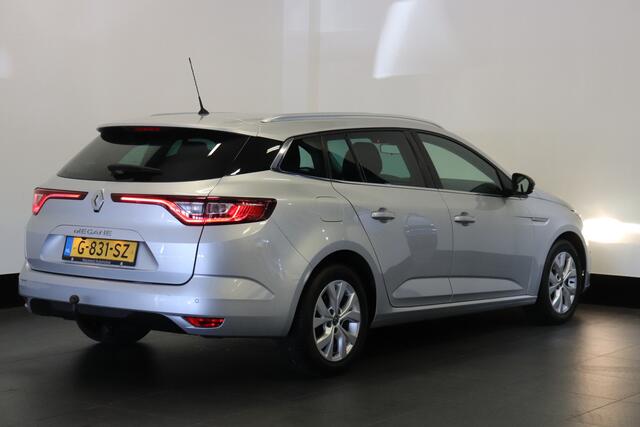 Renault MEGANE Estate 1.3 TCe Limited NL-Auto Airco | Navi | Cruise | Camera | LM velgen | €9.900,-