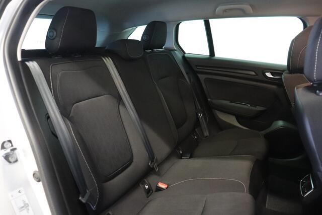 Renault MEGANE Estate 1.3 TCe Limited NL-Auto Airco | Navi | Cruise | Camera | LM velgen | €9.900,-