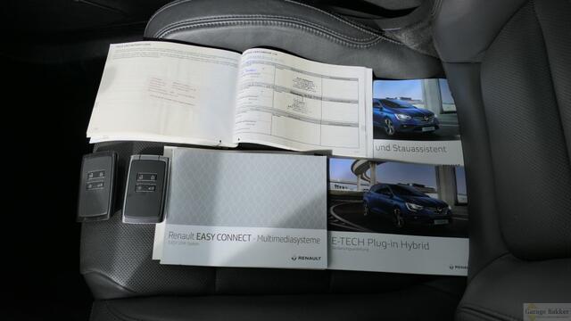 Renault MEGANE Estate 1.6 160 PHEV Plugin Hybrid Intens
