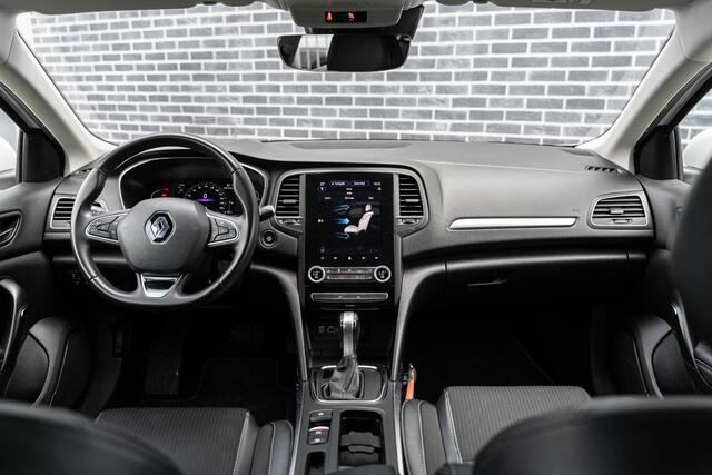 Renault MEGANE Estate 1.3 TCe 140 EDC Intens | Head-up Display | Achteruitrijcamera | Parkeersensoren | LED Koplampen | Climate Control | Cruise Control | Keyless Entry | Navigatie 9,3 inch | Apple Carplay | Android Auto