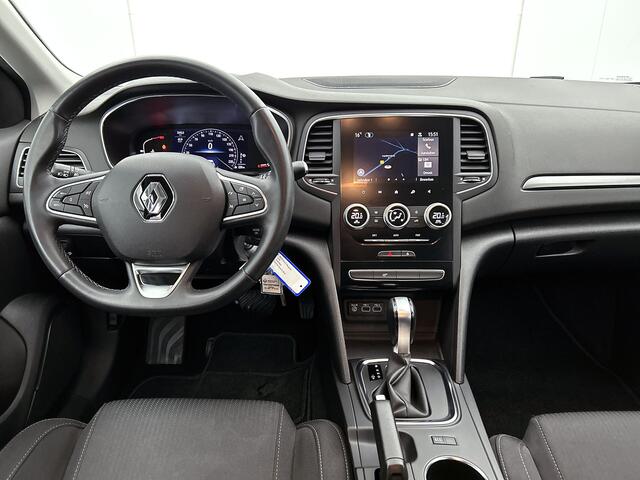 Renault MEGANE Estate Automaat 1.3 TCe 141PK Zen / Trekhaak / 1700kg trekgewicht / Navigatie / Pdc.A / Airco-ecc./ Xenon / Apk nieuw