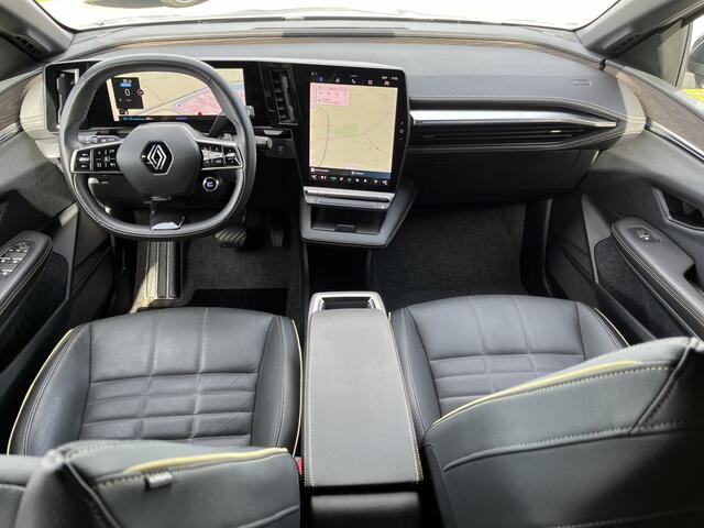 Renault MEGANE E-Tech EV60 Optimum Charge Iconic 220PK / 360 Camera / Winter pakket / Harman Kardon / Warmtepomp /