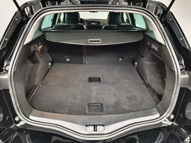 Renault MEGANE Estate 1.3 TCe 140 Techno | Trekhaak | Navigatie | Camera | Apple CarPlay / Android Auto |