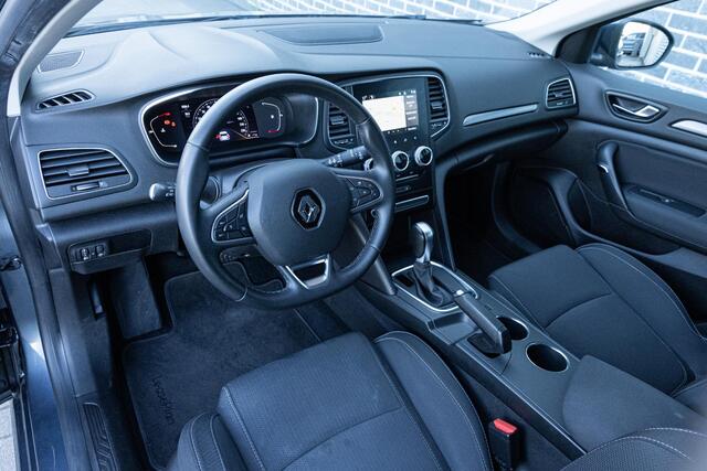 Renault MEGANE Estate 1.3 TCe 140 EDC Business Zen | Trekhaak | 1700 kg Trekgewicht | Parkeersensoren | Climate Control | Cruise Control | LED Koplampen | Navigatie 7 inch | Apple Carplay | Android Auto | DAB