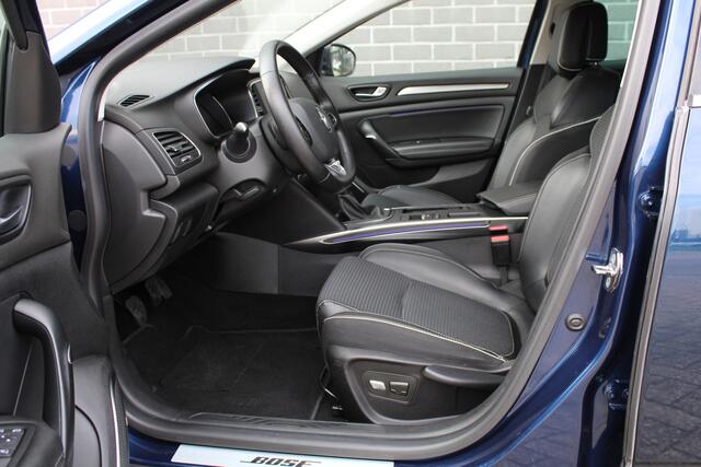 Renault MEGANE 1.2 TCe Bose / HUD / Keyless / Camera / N.A.P.