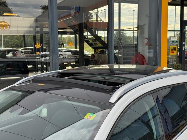 Renault MEGANE 1.2 TCe Bose - schuif/kanteldak - camera - 1e eigenaar! – foto 2