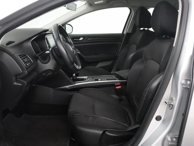 Renault MEGANE Estate 1.5 dCi Limited | Trekhaak | Parkeerhulp | Navigatie | Onderhouden | – foto 4