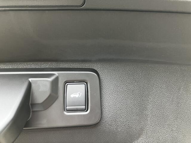 Renault Rafale E-Tech Hybrid 200 esprit Alpine - Pack Privilege/ Solarbay Panoramadak/ Head Up Display
