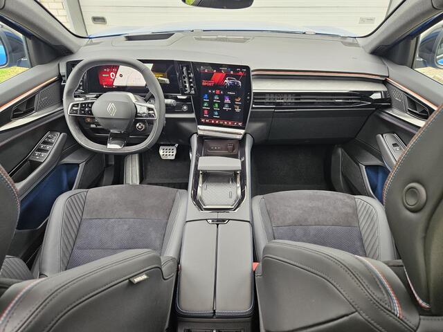 Renault Rafale E-Tech Hybrid 200 esprit Alpine / NU TE ZIEN IN DE SHOWROOM !! / Nieuw te Bestellen / Nu met ¤1000,- Korting /